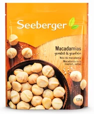 Seeberger Sušené pražené a solené jádra makadamových ořechů 125 g