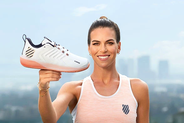 Alja Tomljanovic v jarní kolekci K-Swiss 2021