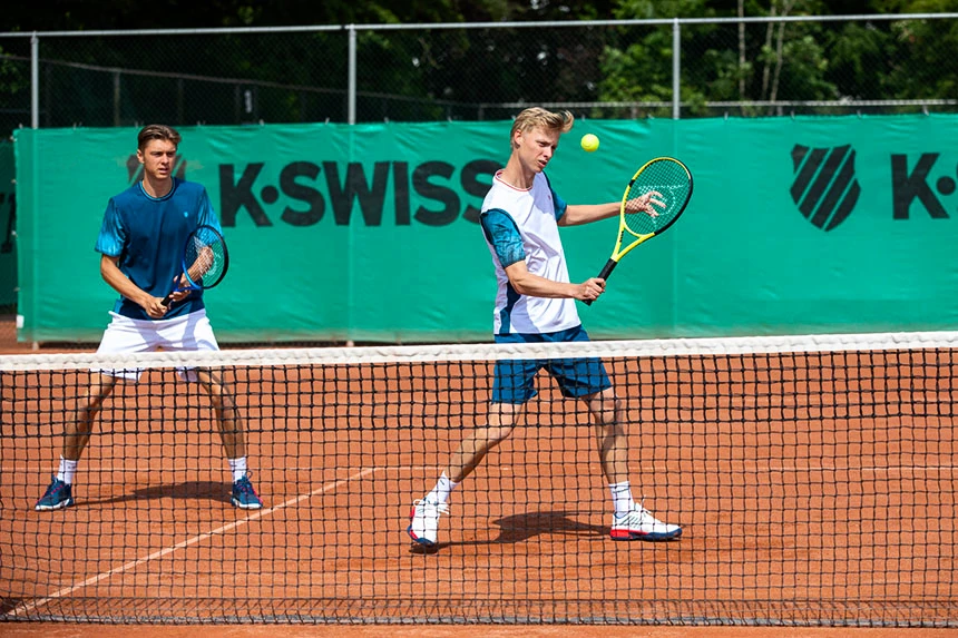 Tenisové oblečení K-Swiss